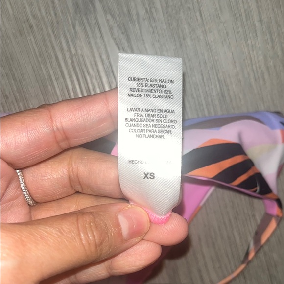 Colorful Abstract Bikini Set - Picture 5 of 6